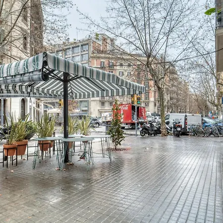 Апартаменты Blueground Antiga Esquerra De Leixamplebalcony Bcn-81